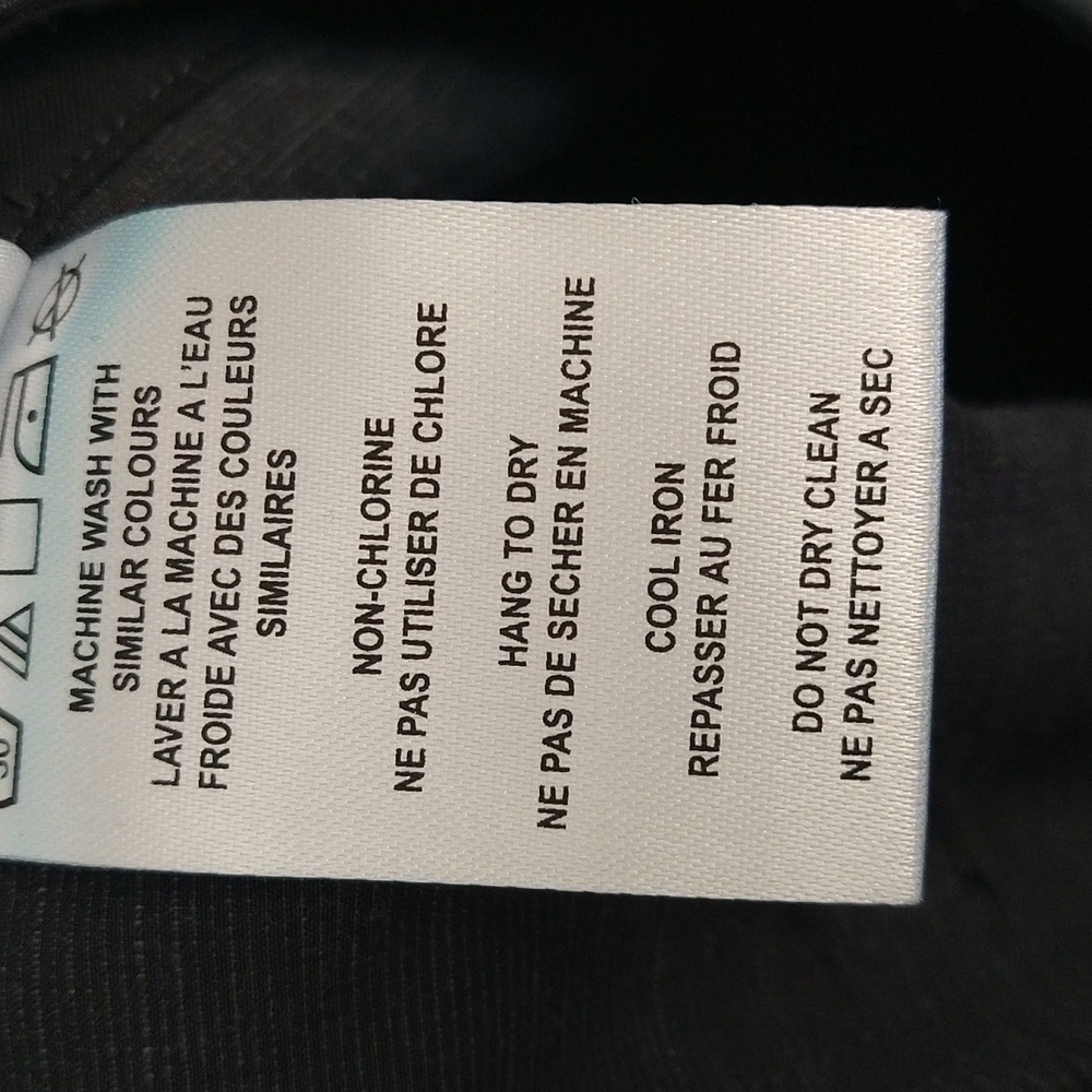 Salty Crew Men's Hybrid Dark Gray Black Shorts Size 33 Zipper Utility pocket - Picture 7 of 7